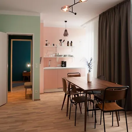 Not Far From The Danube Apartment *